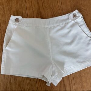 Forever 21 White Women's Mini short Shorts size S